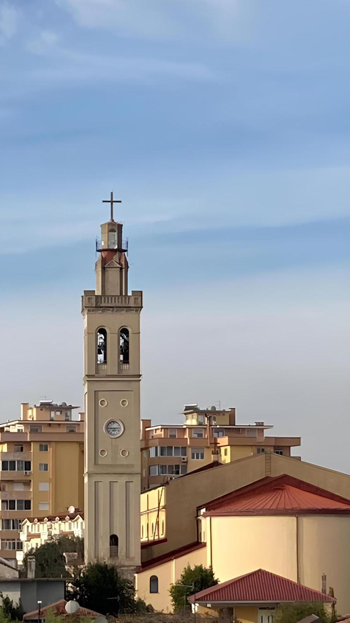 Blissful Hostel Shkodër Екстериор снимка